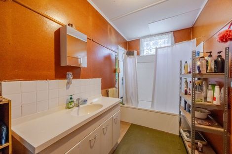 Photo of property in Wallingford School, 27 Bird Road, Wallingford, Waipukurau, 4284