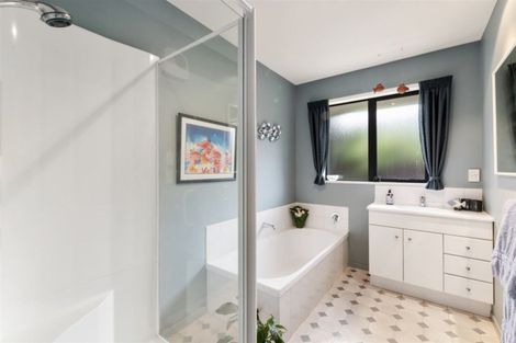 Photo of property in 3 Pasadena Place, Harewood, Christchurch, 8051