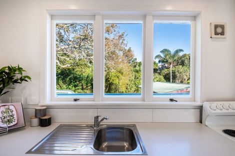 Photo of property in 132 Lancaster Road, Beach Haven, Auckland, 0626