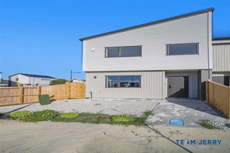 Photo of property in 49 Kairakau Street, Papakura, 2110
