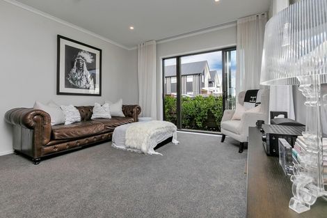 Photo of property in 33 Mapou Road, Hobsonville, Auckland, 0616