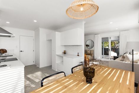 Photo of property in 21b Te Aute Road, Havelock North, 4130