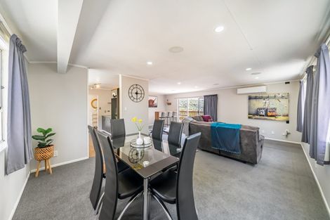 Photo of property in 58 Mercury Way, Whitby, Porirua, 5024