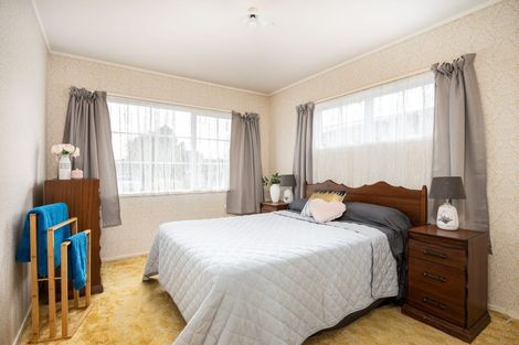 Photo of property in 42 Branch Road, Highlands Park, New Plymouth, 4312