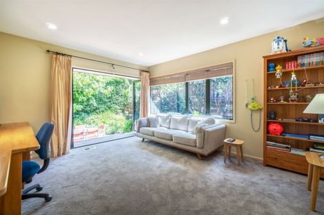 Photo of property in 23 Aberdeen Road, Castor Bay, Auckland, 0620