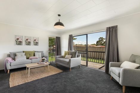 Photo of property in 72 Boundary Road, Clover Park, Auckland, 2019