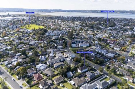 Photo of property in 32 Kervil Avenue, Te Atatu Peninsula, Auckland, 0610