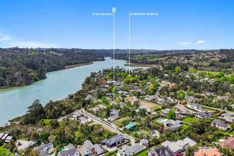 Photo of property in 21 Oscar Road, Greenhithe, Auckland, 0632