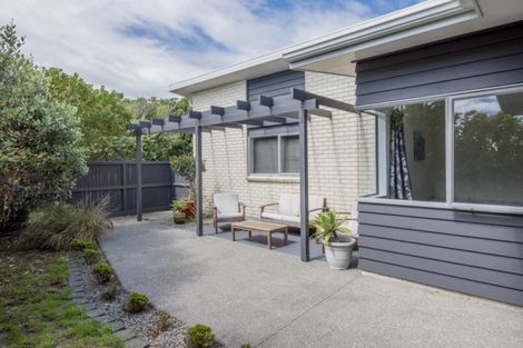 Photo of property in 8 Duncans Way, Otaki Beach, Otaki, 5512