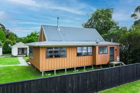 Photo of property in 13 Pearson Street, Mangawhai, 0505
