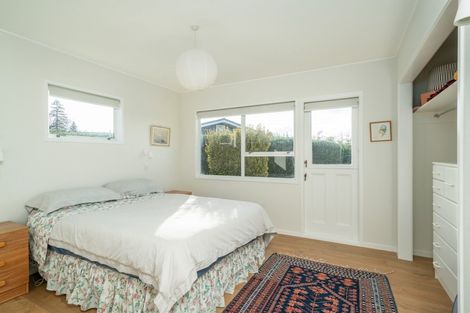 Photo of property in 38 Oregon Drive, Rainbow Point, Taupo, 3330