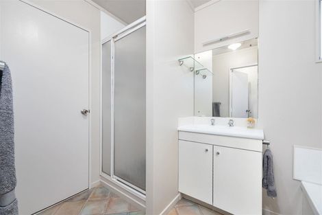 Photo of property in 1/20 Kirby Street, Glendene, Auckland, 0602