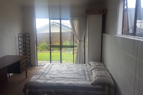 Photo of property in 1/167 Mokoia Road, Birkenhead, Auckland, 0626