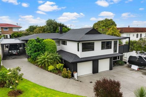 Photo of property in 22 Tercel Place, Sunnyhills, Auckland, 2010