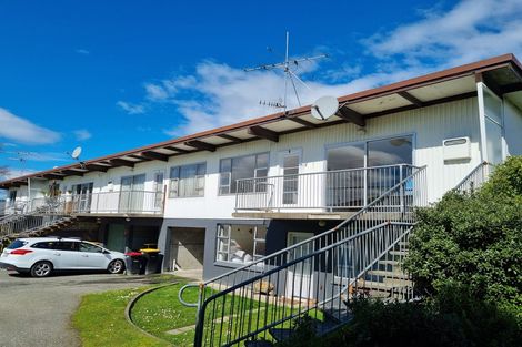 Photo of property in 221 Queens Drive, Windsor, Invercargill, 9810