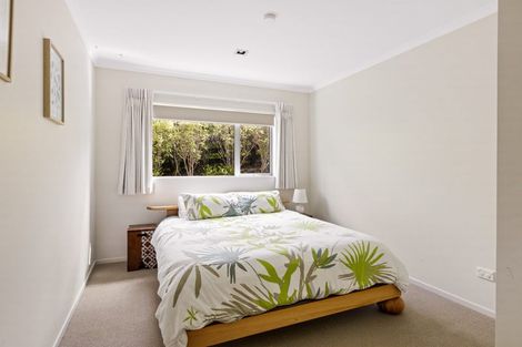 Photo of property in 8 Beachwood Drive, Hatfields Beach, Orewa, 0931