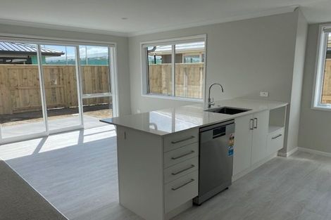 Photo of property in 6 Gold Lane, Papamoa, 3118