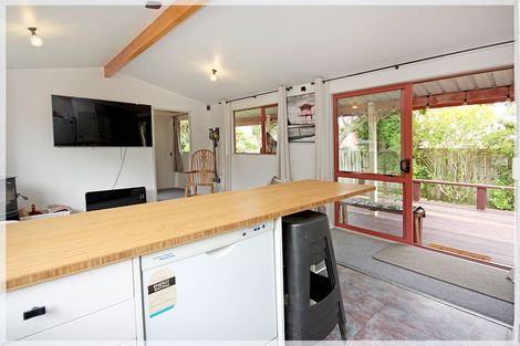 Photo of property in 17 Aru Street, Tangimoana, 4822