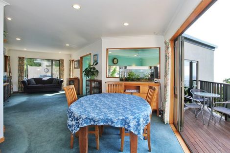 Photo of property in 33 Harry Ell Drive, Cashmere, Christchurch, 8022