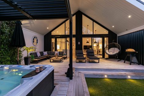 Photo of property in 7 Airmens Lane, Hobsonville, Auckland, 0616