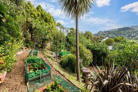 Photo of property in 125 Wadestown Road, Wadestown, Wellington, 6012