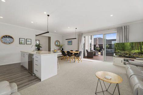 Photo of property in 116 Palm Springs Boulevard, Papamoa Beach, Papamoa, 3118