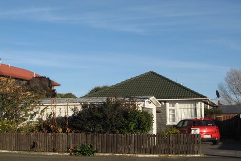 Photo of property in 2/155 Bower Avenue, New Brighton, Christchurch, 8083