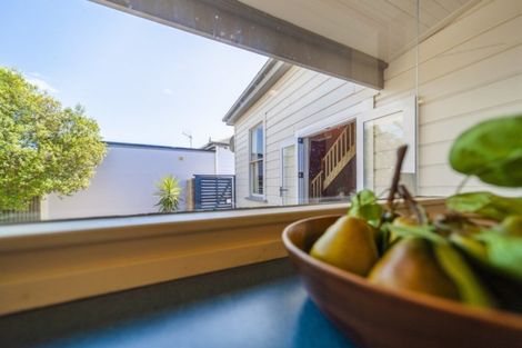 Photo of property in 149 Wellesley Road, Napier South, Napier, 4110