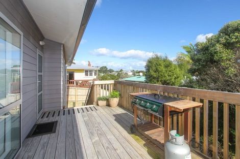 Photo of property in 29a Sylvan Crescent, Te Atatu South, Auckland, 0610