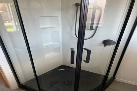 Photo of property in 2/78 Middlepark Road, Sockburn, Christchurch, 8042