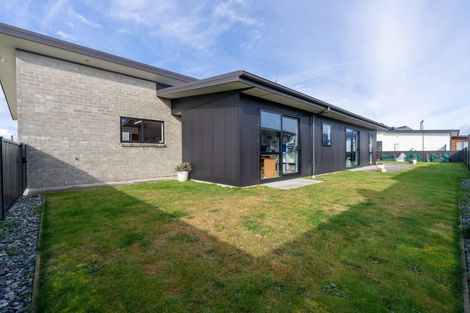 Photo of property in 53 Takitimu Avenue, Te Anau, 9600