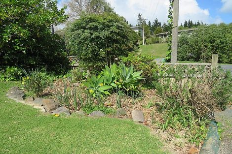 Photo of property in 1908 Paparoa Valley Road, Paparoa, 0571