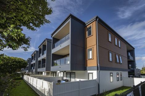 Photo of property in 4/8g Gray Avenue, Mangere East, Auckland, 2024