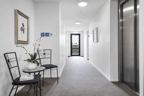 Photo of property in 4/104 Edinburgh Street, Pukekohe, 2120