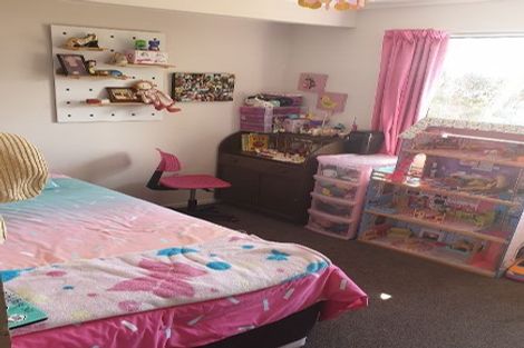 Photo of property in 16 Awanui Place, Welcome Bay, Tauranga, 3112