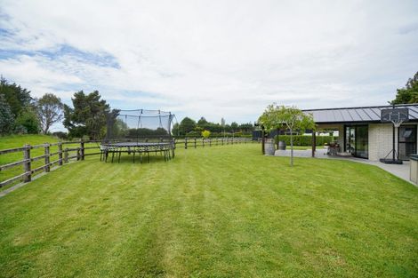 Photo of property in 102 Black Road, Otatara, Invercargill, 9879