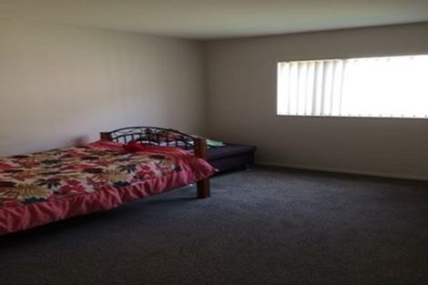 Photo of property in 68 Popokatea Drive, Takanini, 2112