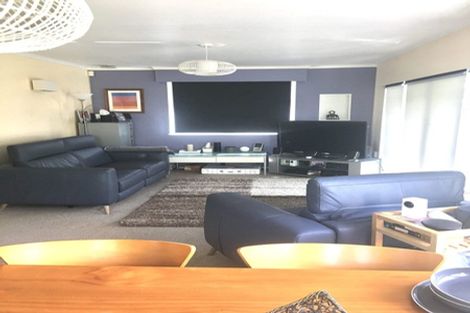 Photo of property in 2/6 Alana Place, Mount Wellington, Auckland, 1060