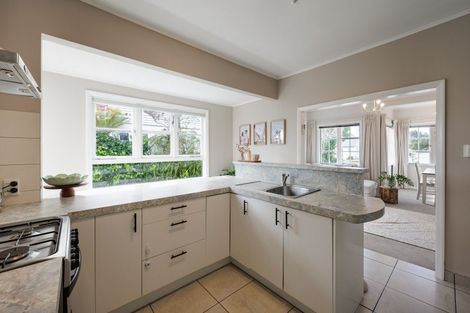 Photo of property in 41 Nuffield Avenue, Marewa, Napier, 4110