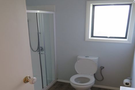 Photo of property in 106 Valley Road, Paraparaumu, 5032