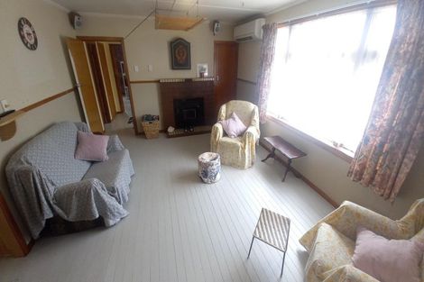 Photo of property in 17 Half Mile Road, Tuatapere, 9620