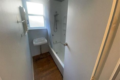 Photo of property in 4 Parenga Street, Wainuiomata, Lower Hutt, 5014