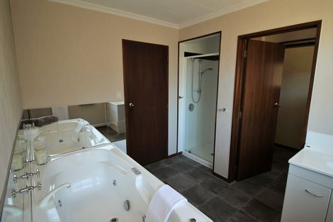 Photo of property in 1 Fox Street, Alexandra, 9320