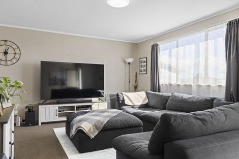 Photo of property in 71b Grace Crescent, Richmond Heights, Taupo, 3330