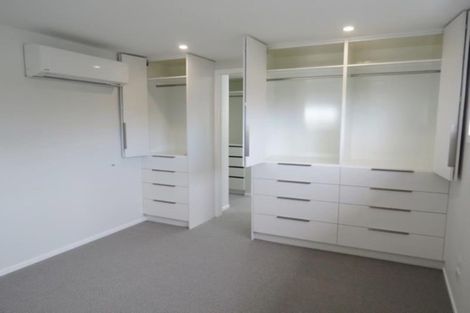 Photo of property in 3 Sackville Street, Fitzroy, New Plymouth, 4312