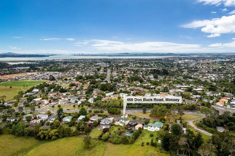 Photo of property in 466 Don Buck Road, Massey, Auckland, 0614