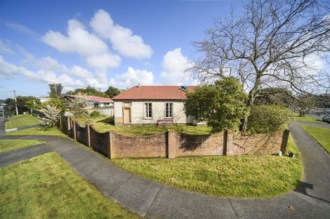 Photo of property in 102 Atawhai Road, Fitzherbert, Palmerston North, 4410