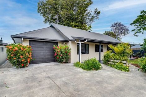 Photo of property in 44a Warwick Crescent, Taradale, Napier, 4112