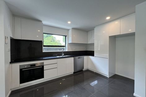 Photo of property in 16 Shingle Street, Sydenham, Christchurch, 8023