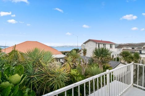 Photo of property in 2a Oriental Street, Petone, Lower Hutt, 5012